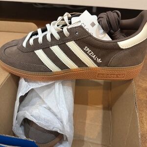 Adidas Handball Spezial in Earth Strata